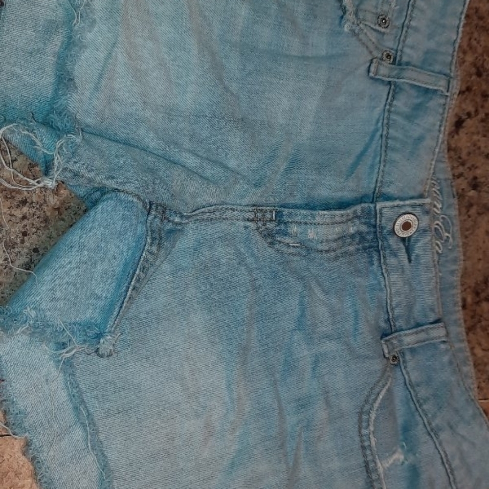 American Eagle Distressed Denim Shorts Sz 12